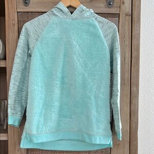 💚BUY 3 for $15💚 💚 SO Mint Green Fuzzy Hoodie